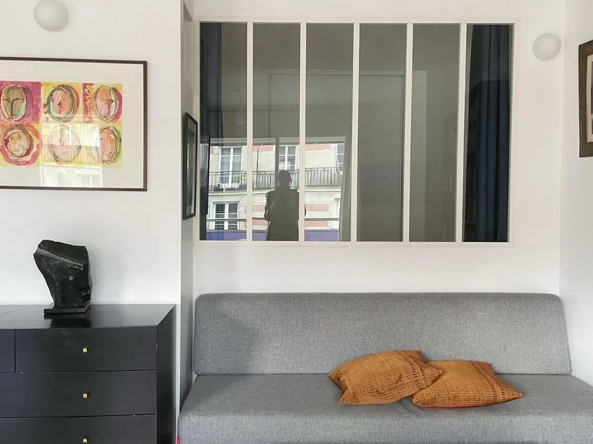 Nice Cocoon With Balcony باريس شقة